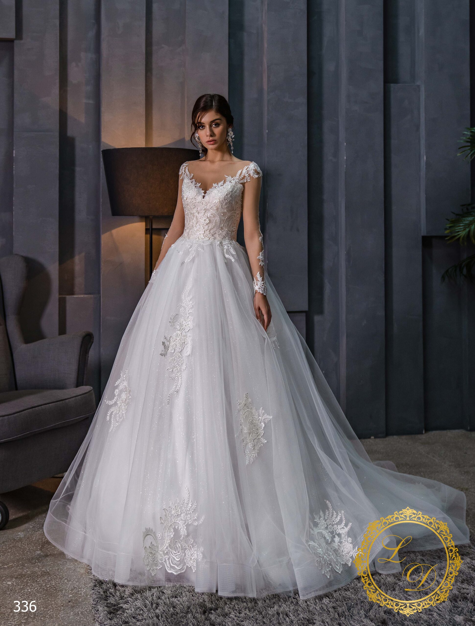 Product image for Wedding dress Lady Di Bride 336